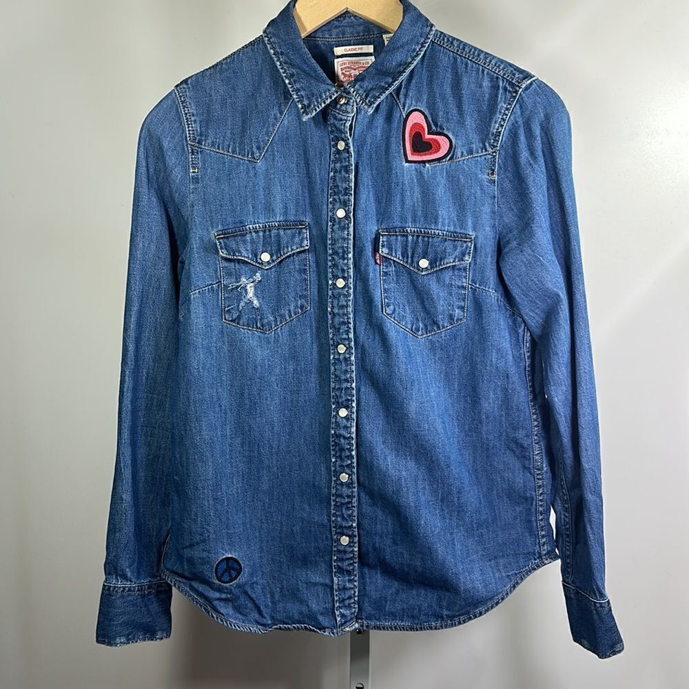 Levi's Women's Distressed Patchwork Long Sleeve D… - image 2